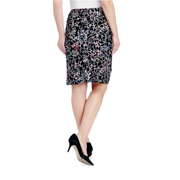 Tahari by ASL Sequin Embroidered Skirt on Velvet (Black/Blue/Pink) - Picture 2 of 8